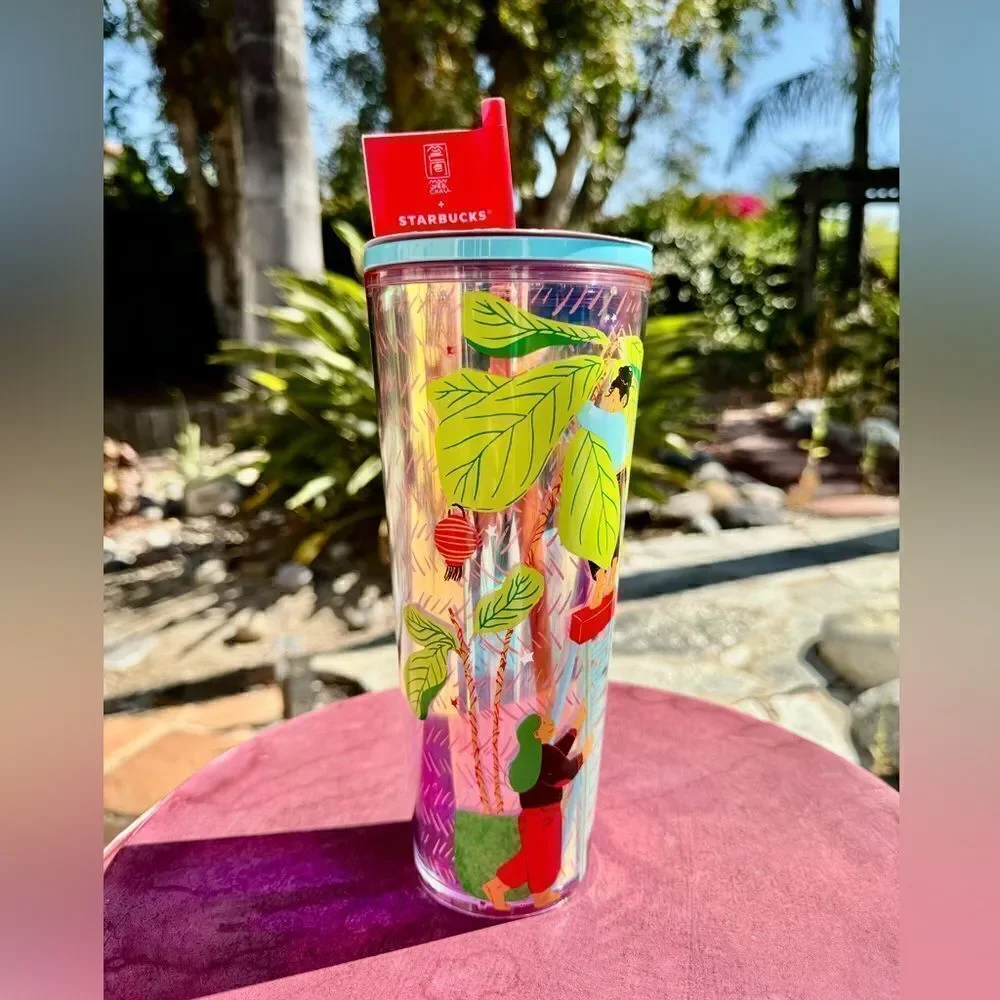 NEW STARBUCKS LIMITED EDITION CELEBRATING TOGETHERNESS AND JOY IN THE EV… - Picture 5 of 9